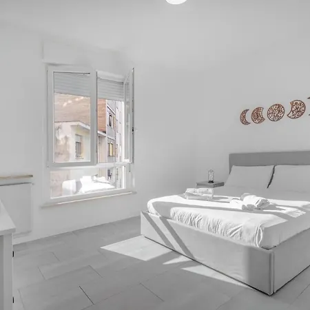 The White In Station *